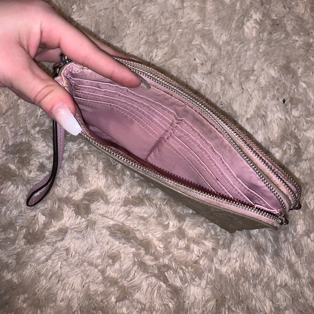 coach wallet - Picture 4 of 5